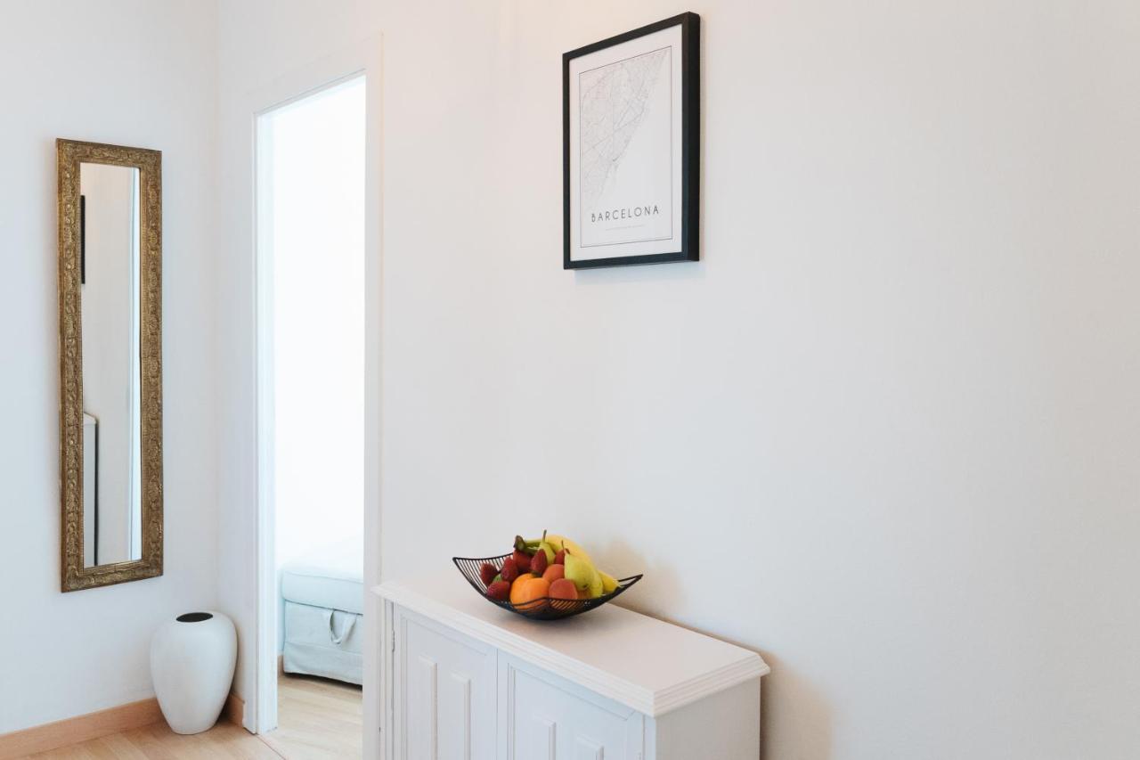 Sunny And Modern Apartment Ideal For Groups Barcelona Ngoại thất bức ảnh