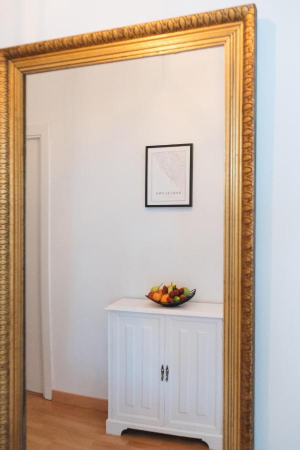 Sunny And Modern Apartment Ideal For Groups Barcelona Ngoại thất bức ảnh