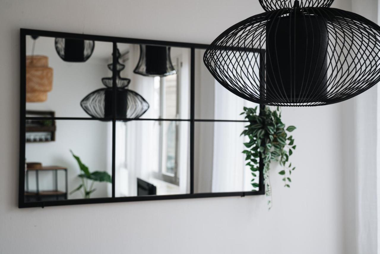 Sunny And Modern Apartment Ideal For Groups Barcelona Ngoại thất bức ảnh