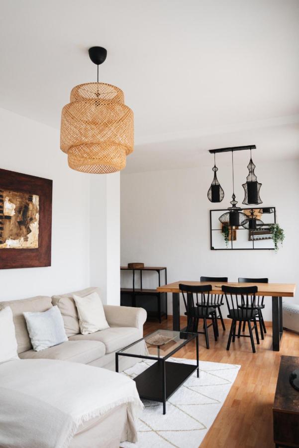 Sunny And Modern Apartment Ideal For Groups Barcelona Ngoại thất bức ảnh