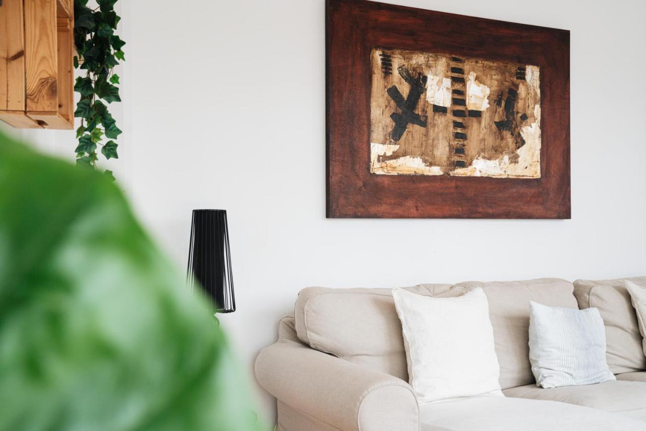 Sunny And Modern Apartment Ideal For Groups Barcelona Ngoại thất bức ảnh